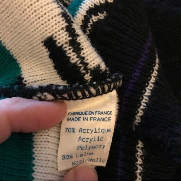 Women’s vintage crew neck sweater, size medium floral details - Picture 4 of 5